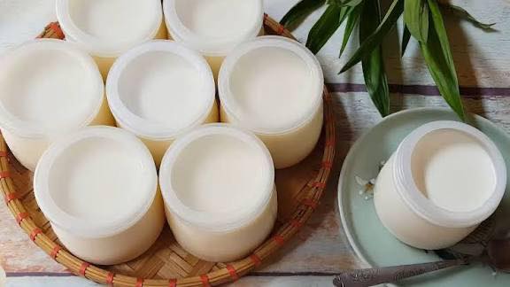 Sữa chua trắng 15k/hộp to